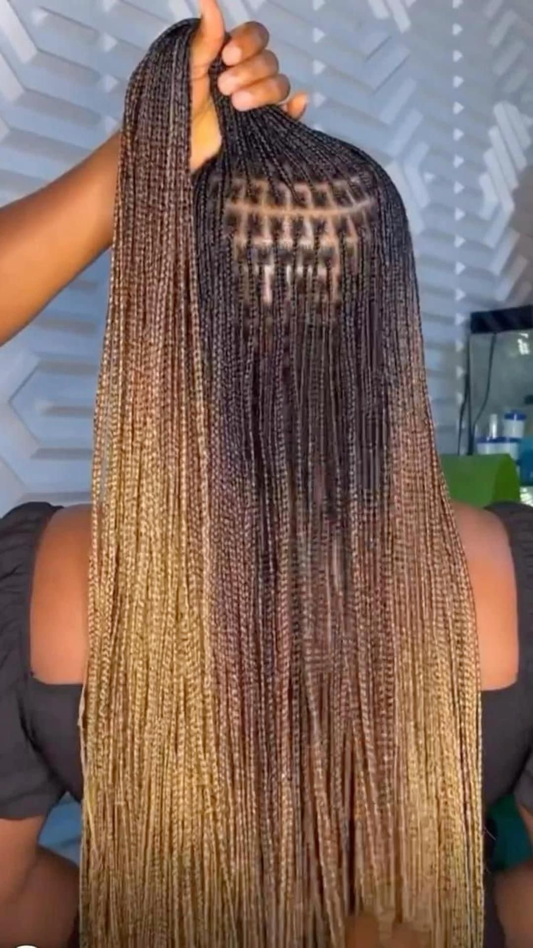 Bone straight Braids (Small size)
