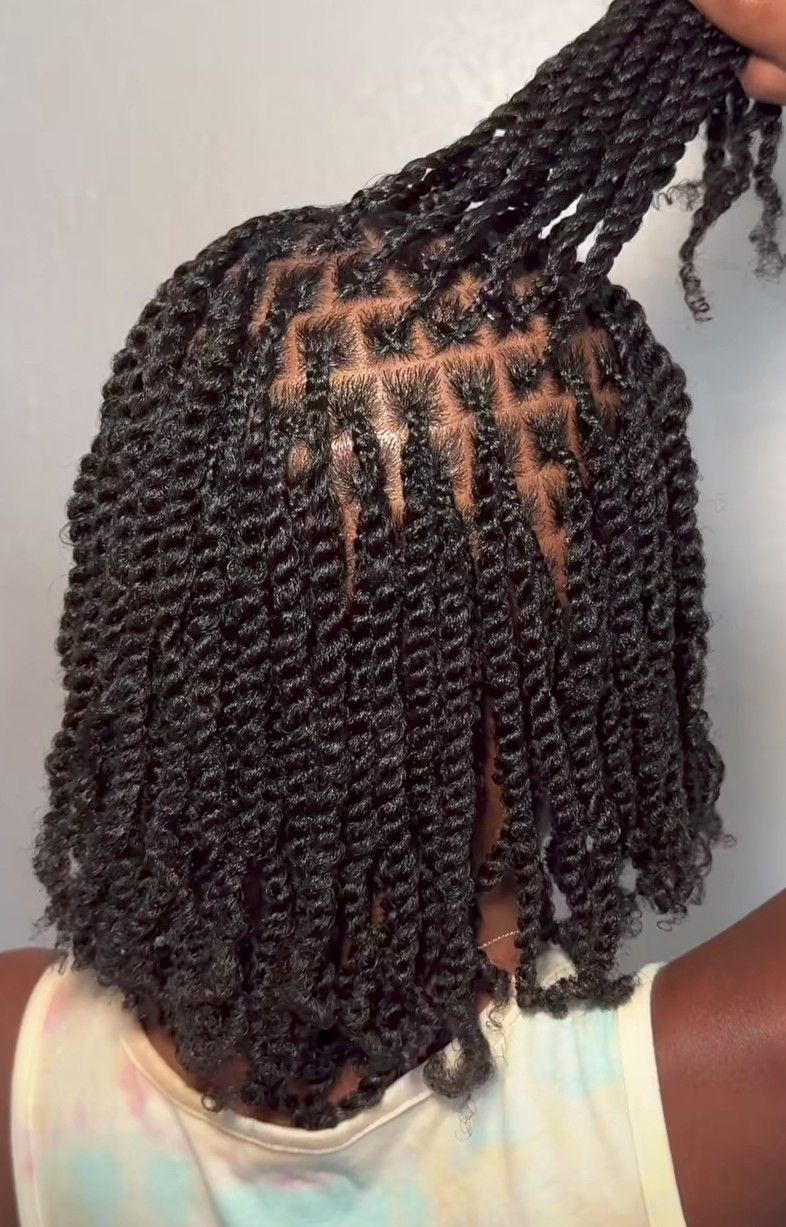 Kinky twists Kids (7-10)